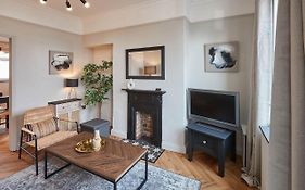 Host & Stay - The Railman'S House